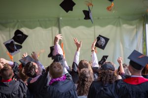 jak obronić pracę licencjacką